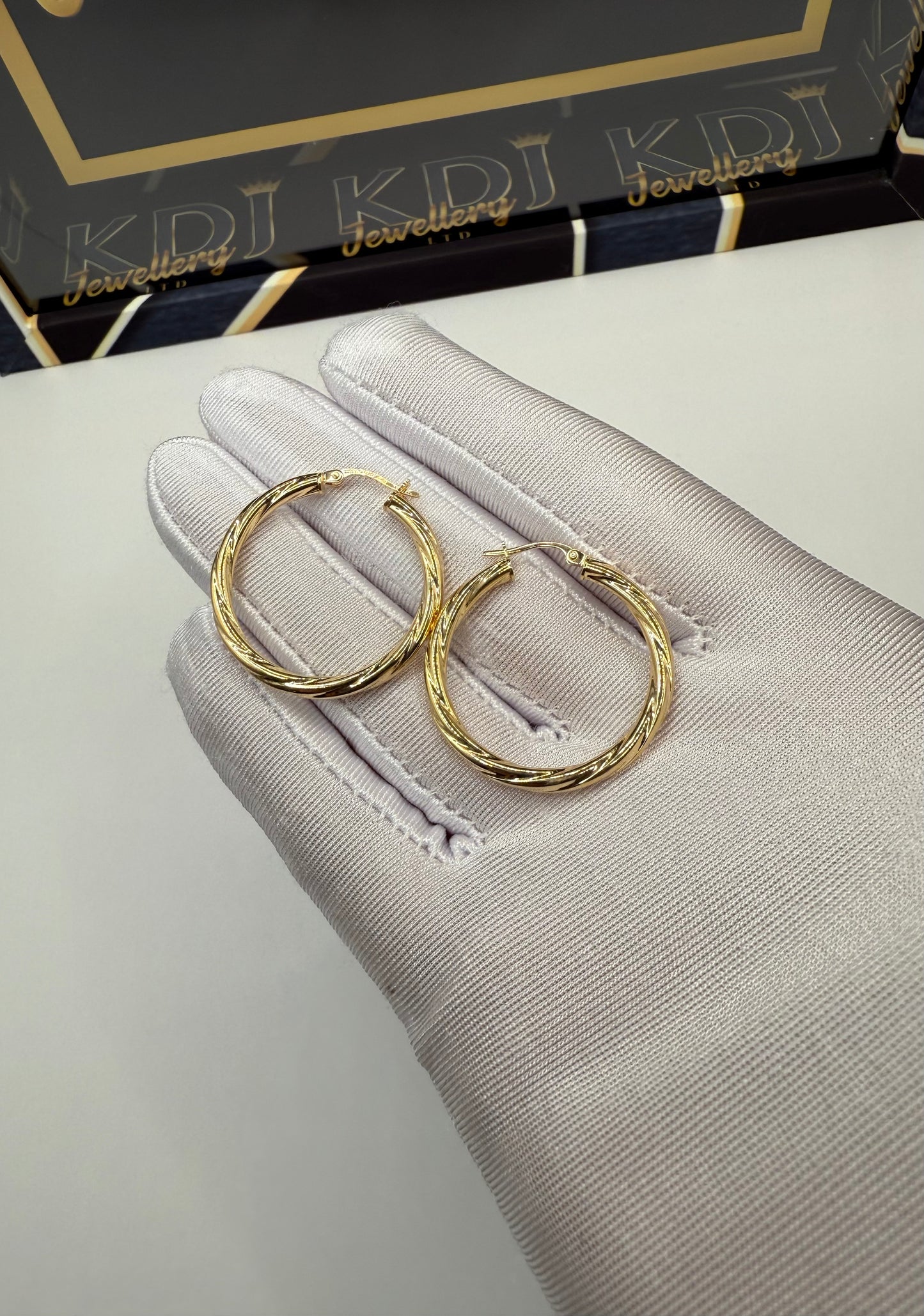9ct Gold Twist Hoops 2.5cm