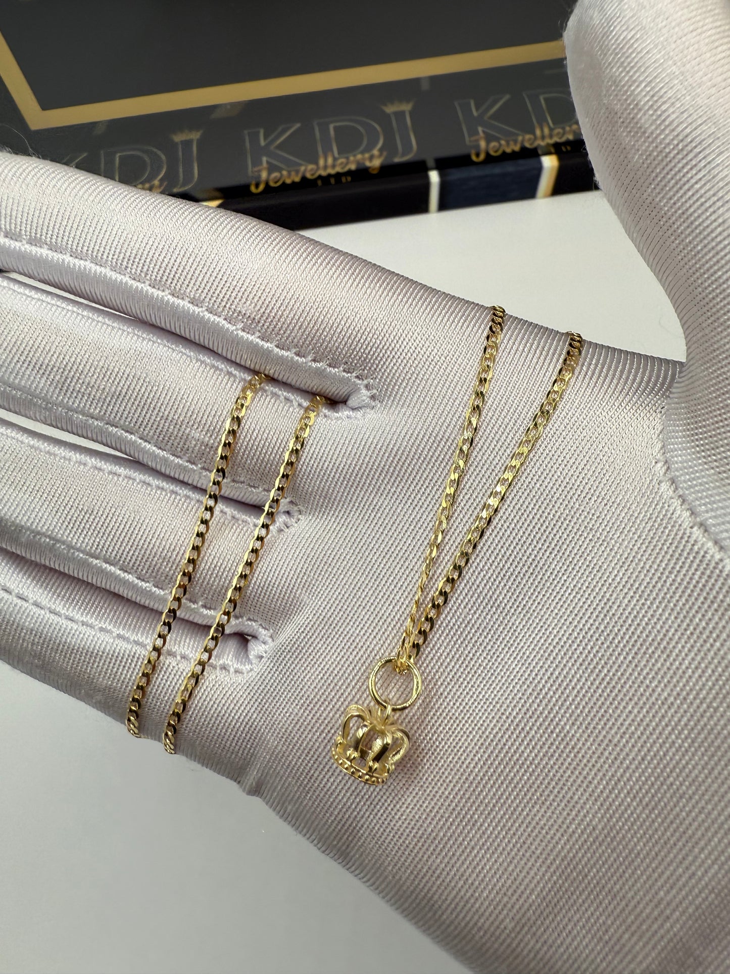 9ct Gold Crown Set